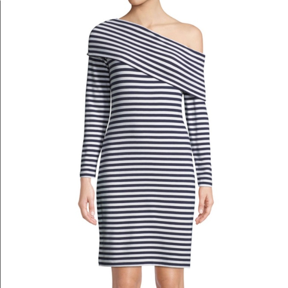 ☀️HOST PICK☀️Club Monaco Striped Off the Shoulder Dress